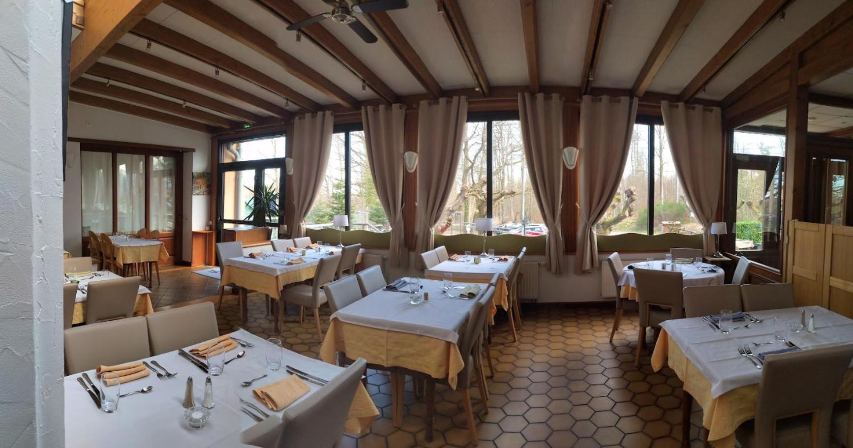 Logis Notre-dame - Restaurant Ouvert Midi Et Soir Sauf Dimanche Soir Hotel